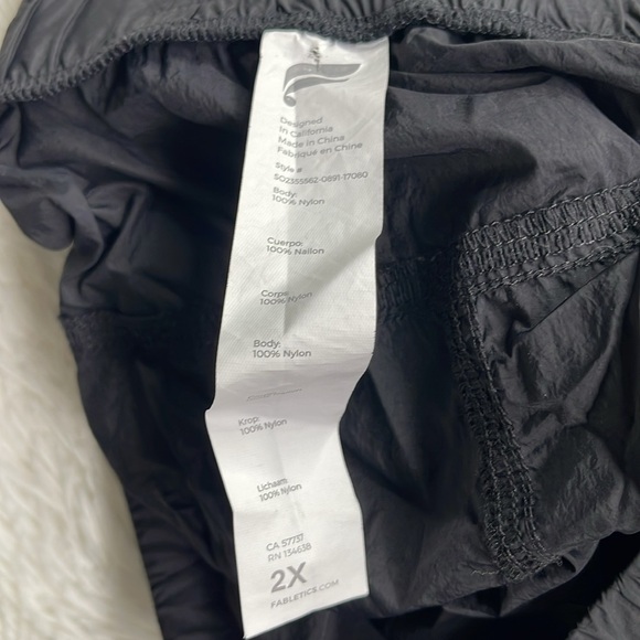 Fabletics Ultra High-Waisted Piped Nylon Short - Picture 7 of 7